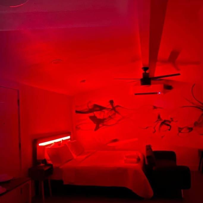 Phoenix Retreat - Studio With King Bed - 10 Min From Airp - Unit C Zewnętrze zdjęcie